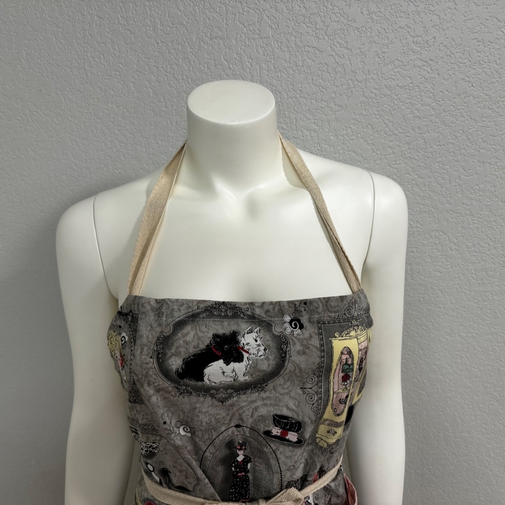 Hand Crafted Apron - Picture 2 of 7